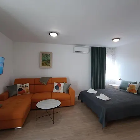 Novis Apartment *