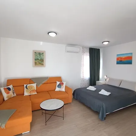 Apartment Novis *