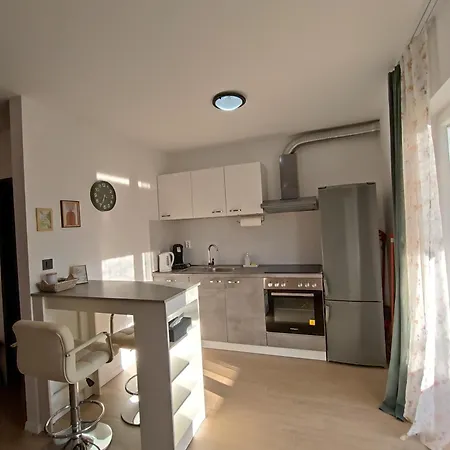 Apartment Novis *